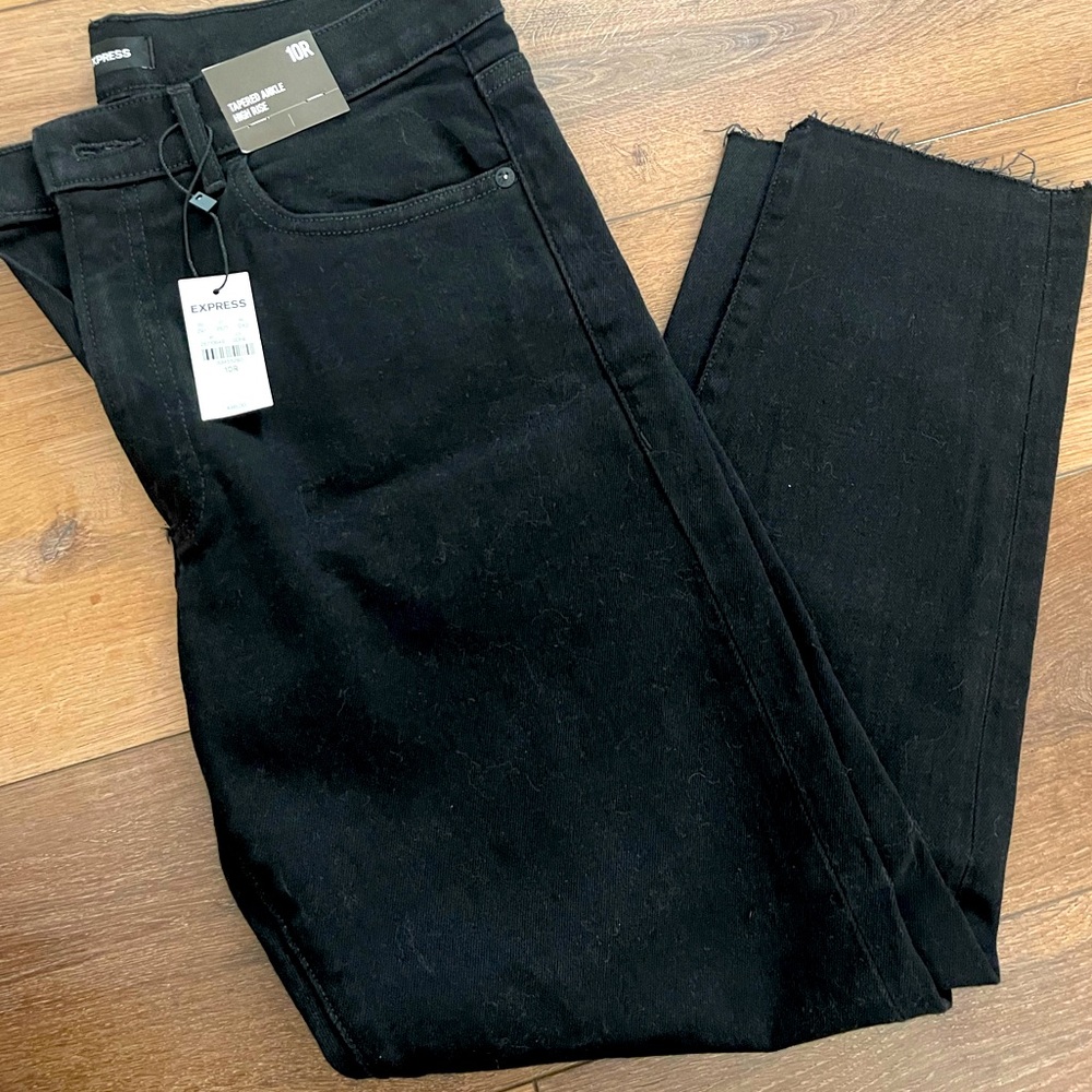 Brand new Express jeans size 10